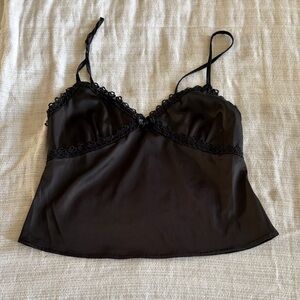 XS LN Edikted Black Lace-Trim Satin Crop Cami